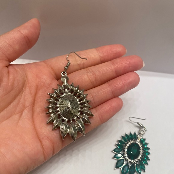 Green and Silver Statement Earrings with Starburst Design - Picture 2 of 3